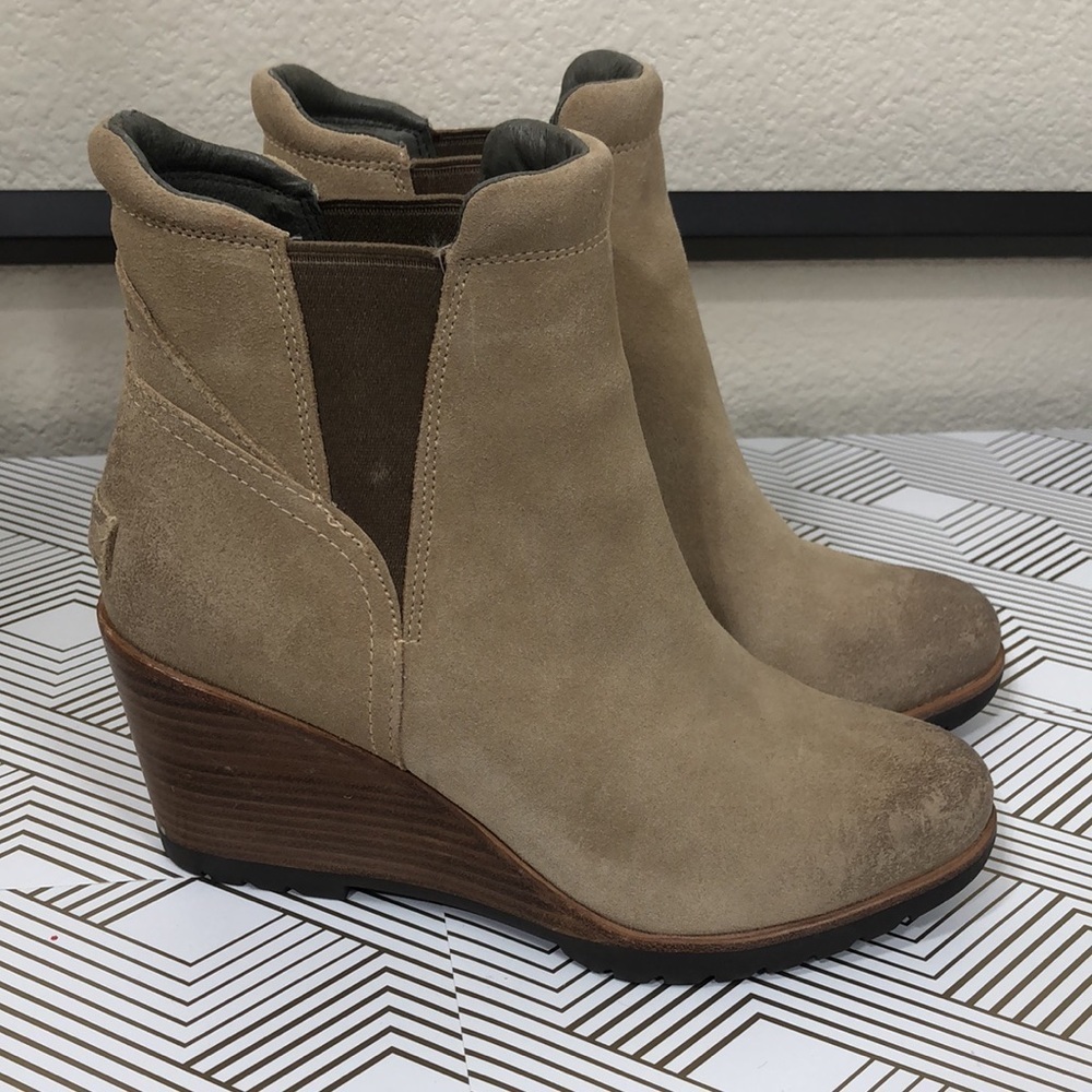 Sorel wedge heel